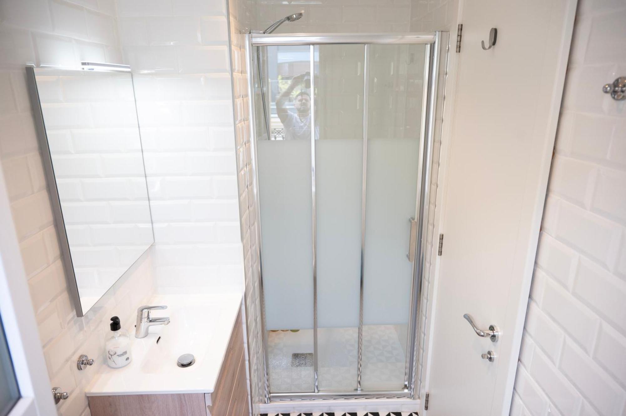 Master Penthouse Double Room Ensuite With Private Terrace - Grand Central House Gibilterra Esterno foto